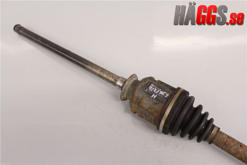 Toyota RAV 4 00-06 Drivaxel Fram Höger