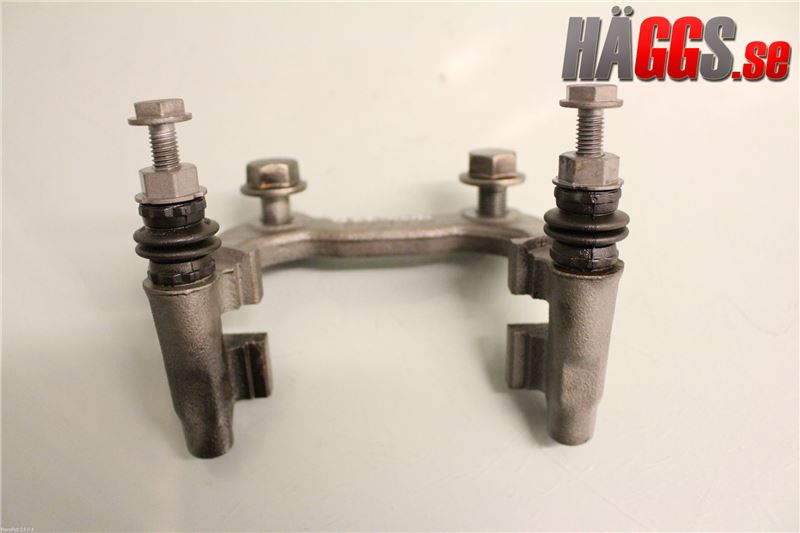 Renault MODUS Bromsokshållare