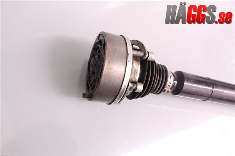 Volkswagen VW GOLF PLUS/CROSS GOLF 04-14 Drivaxel Fram Höger