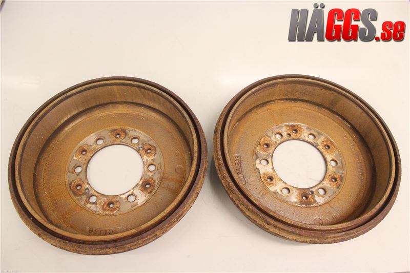 Toyota HILUX 05-16 Bromstrumma Bak