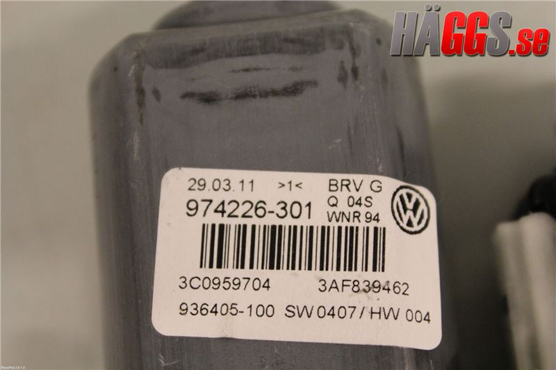 Volkswagen VW PASSAT 11-14 Fönsterhissmotor