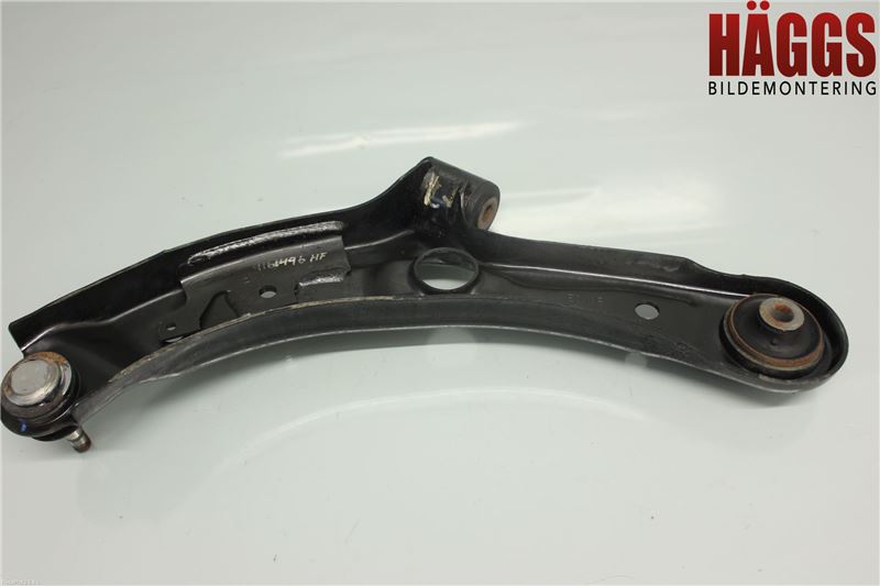 Suzuki SWIFT 11-16 Bärarm Fram Undre Hö