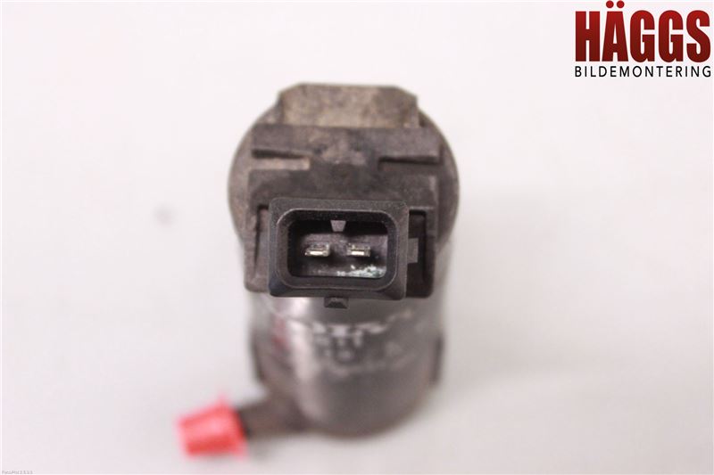 Volvo V70 00-04 Spolarpump Vindruta
