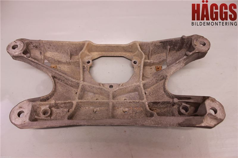 Audi A4/S4 08-11 Växellådsbalk