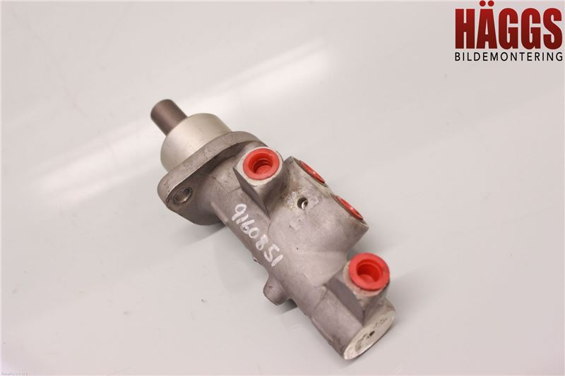 Nissan NOTE E11 06-14 Broms Huvudcylinder