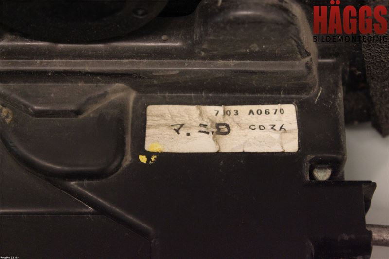 Mazda 5 05-10 Låskista-Dörrlås