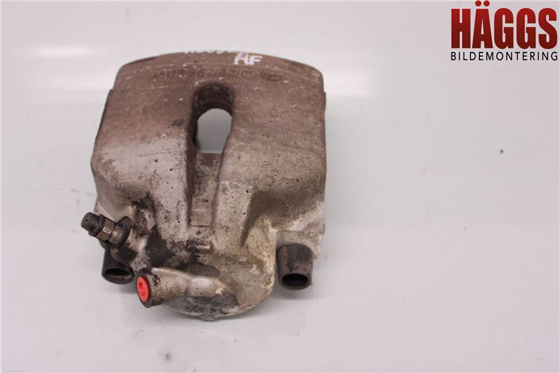 BMW 5 E39 95-04 Bromsok Fram Höger