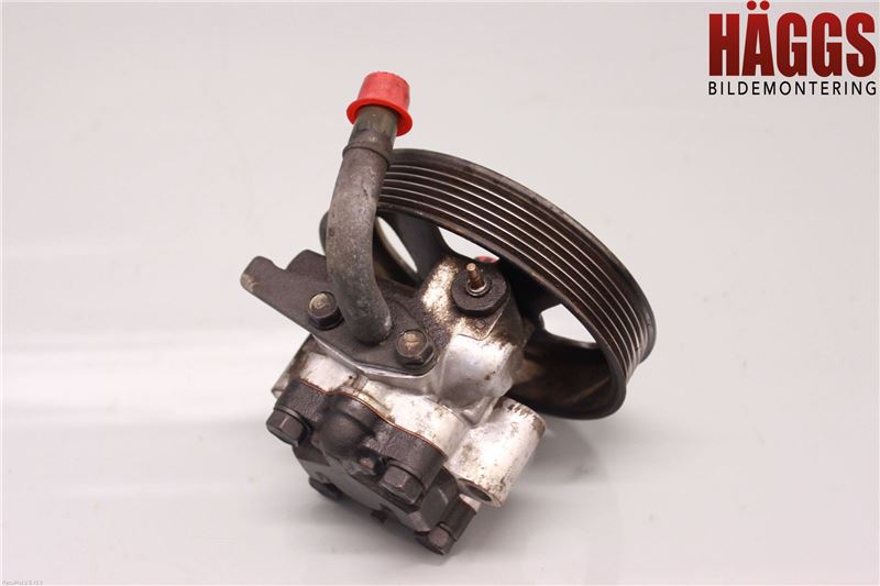 Hyundai TRAJET Styrservopump