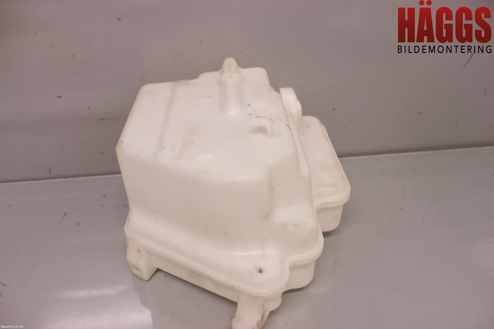 Mercedes-Benz MB B-KLASS (W245) 05-12 Spolartank Vindruta