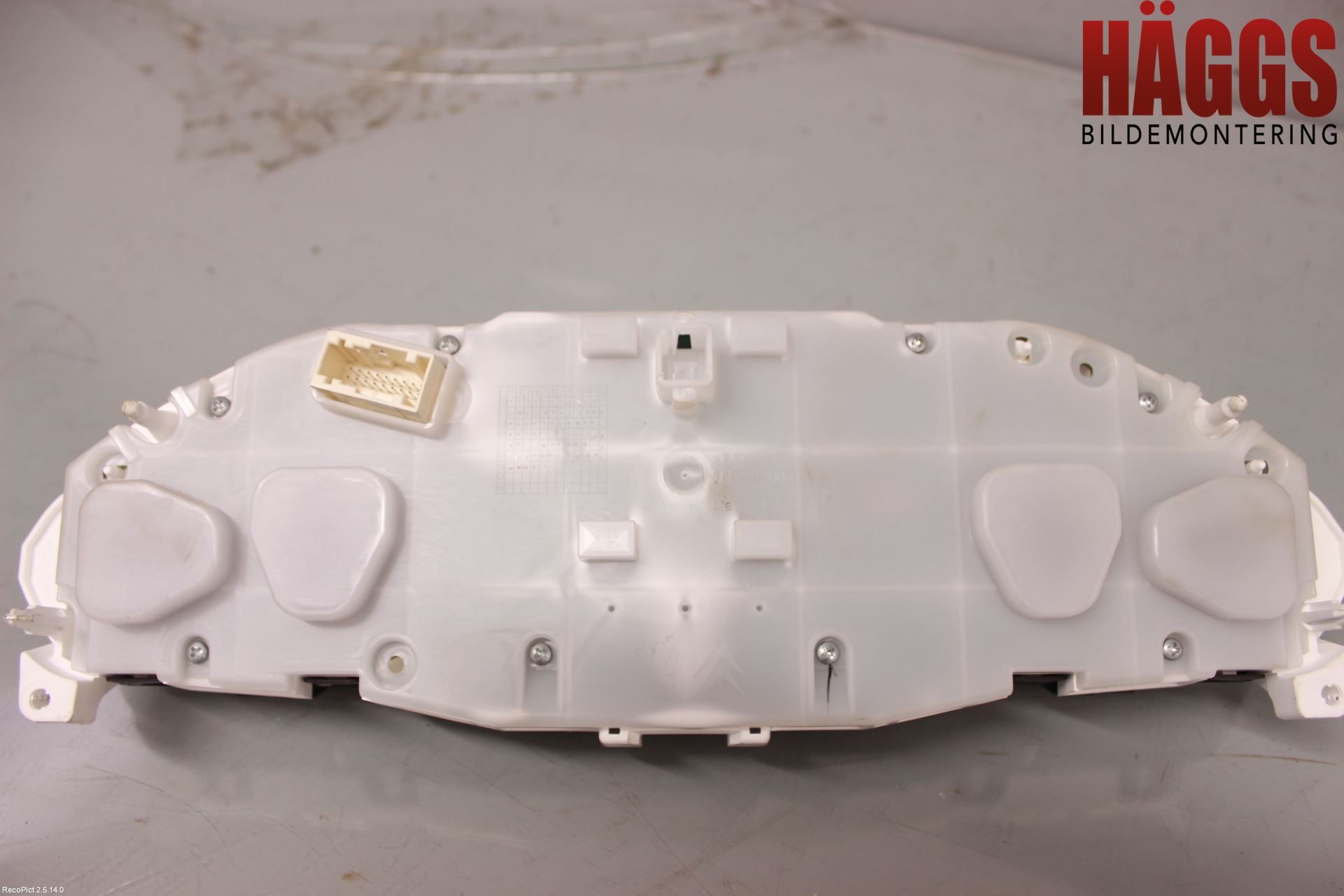 Peugeot PEUGOT 208 16-19 Instrument Komb