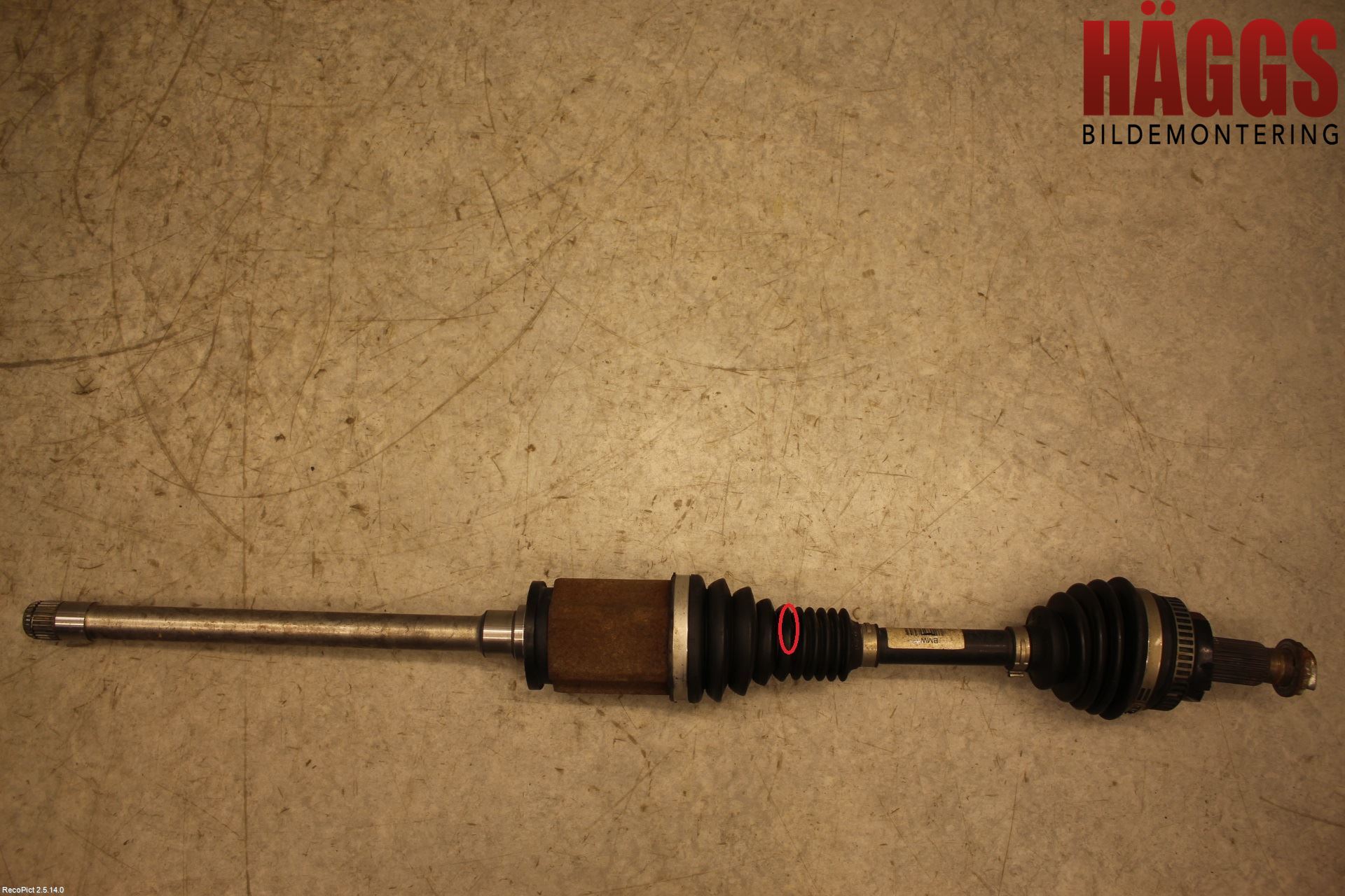BMW 3 E90/91 SED/TOU 05-12 Drivaxel Fram Höger