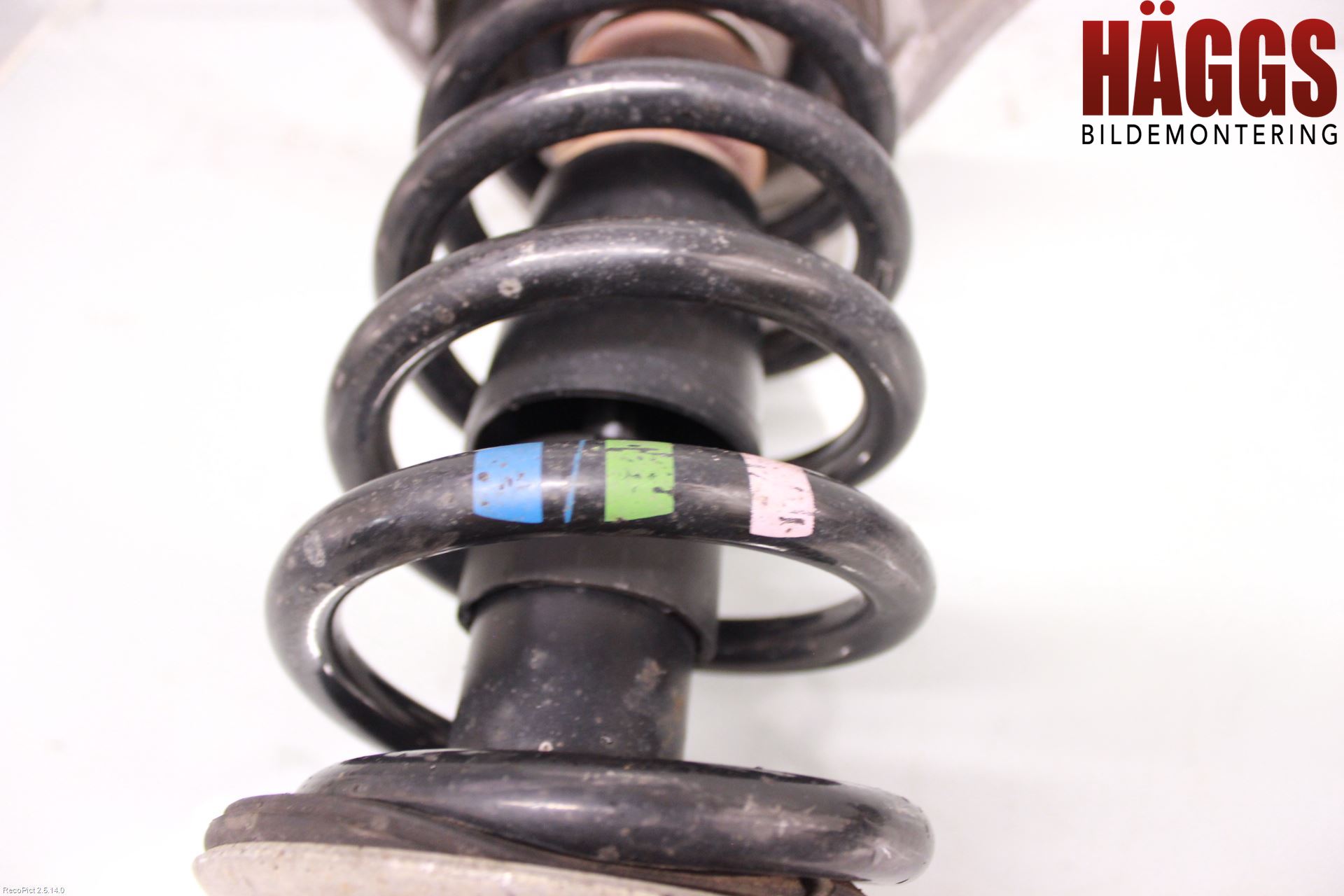 Audi A4/S4 01-05 Fjäderben Fram Vänster