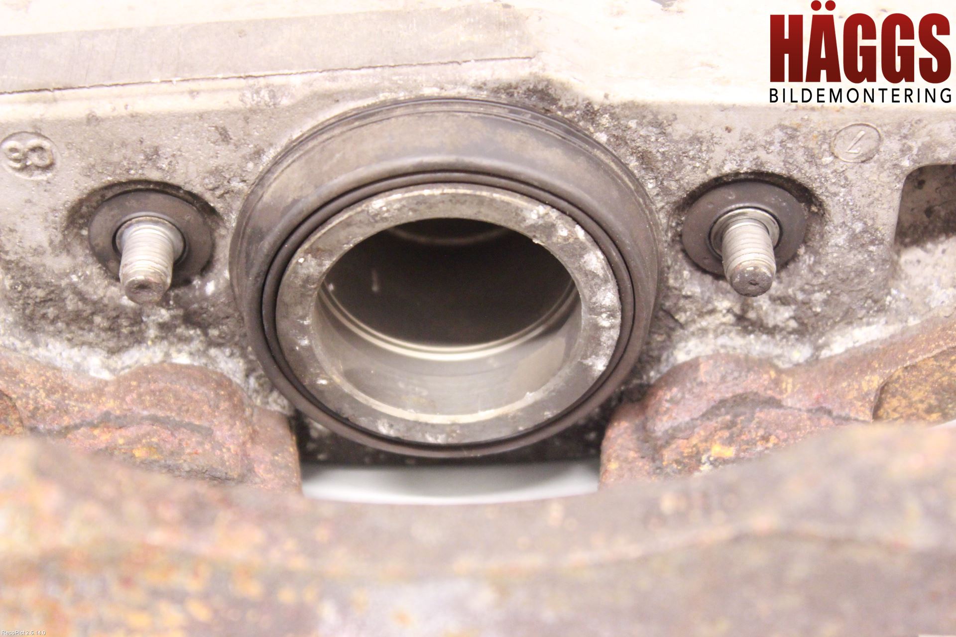 Volvo XC90 07-14 Bromsok Fram Höger