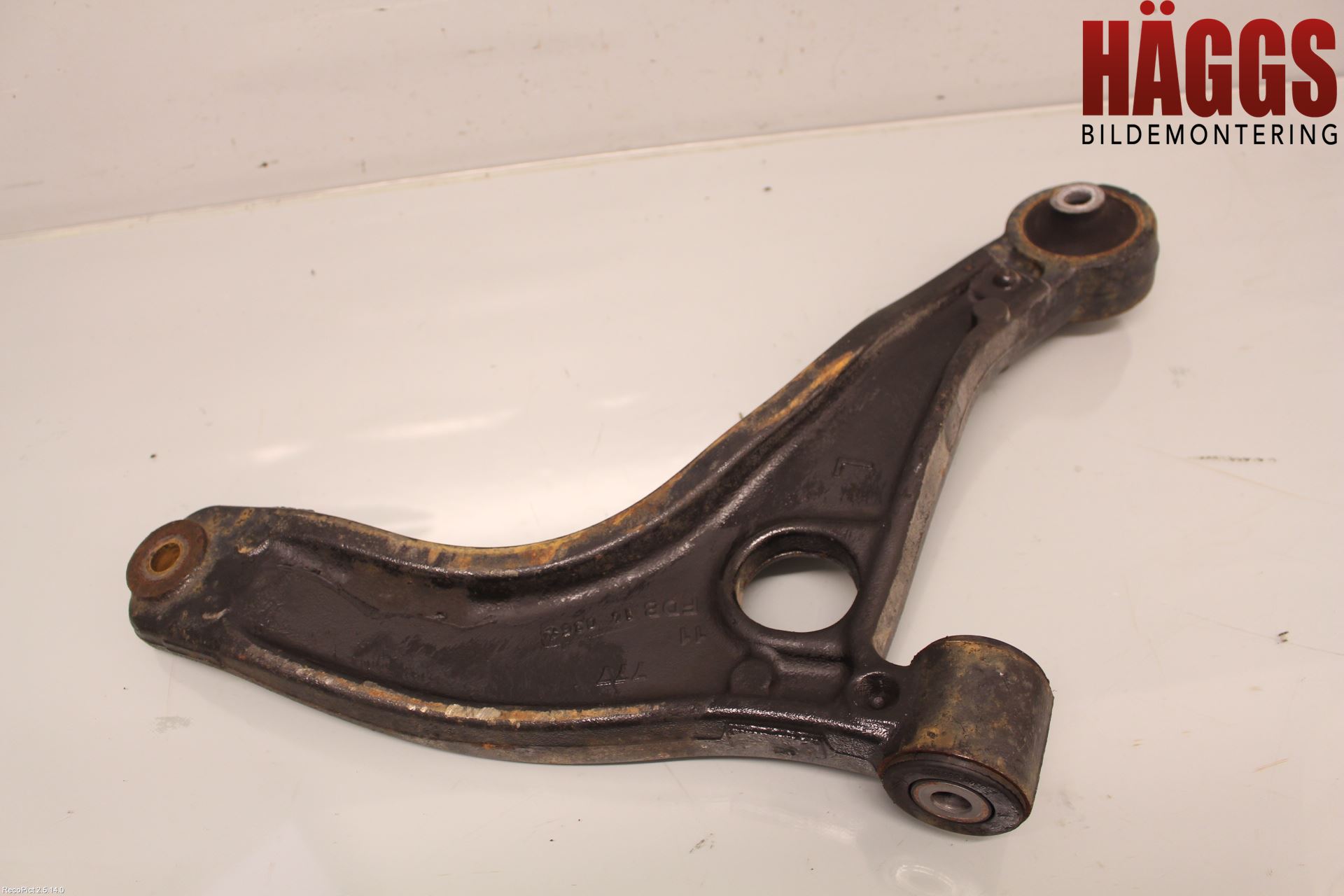 Renault MASTER III  10-14 Bärarm Fram Undre Vä