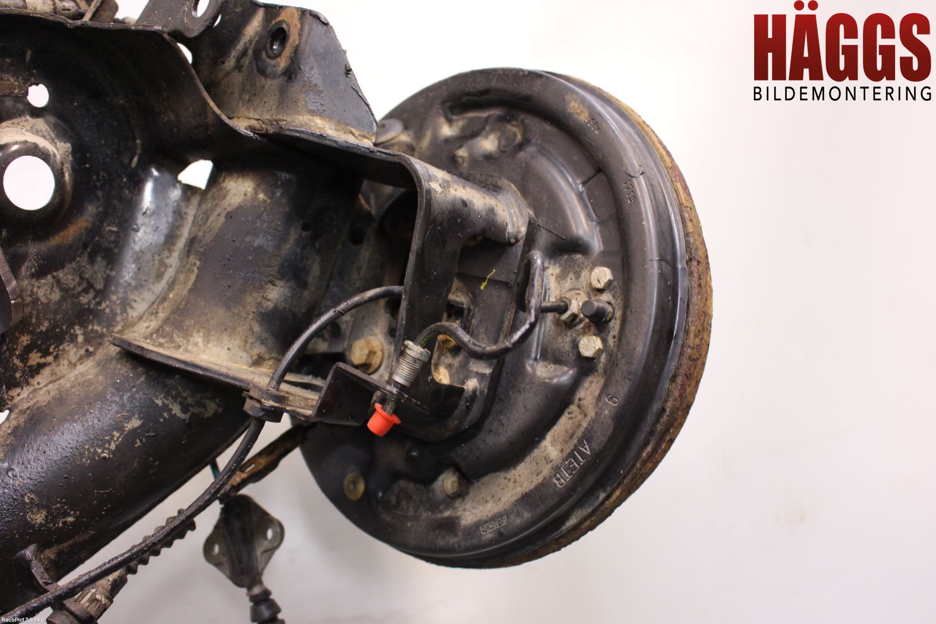 Ford TRANSIT/TOURNEO COURIER 13-23 Bakaxel