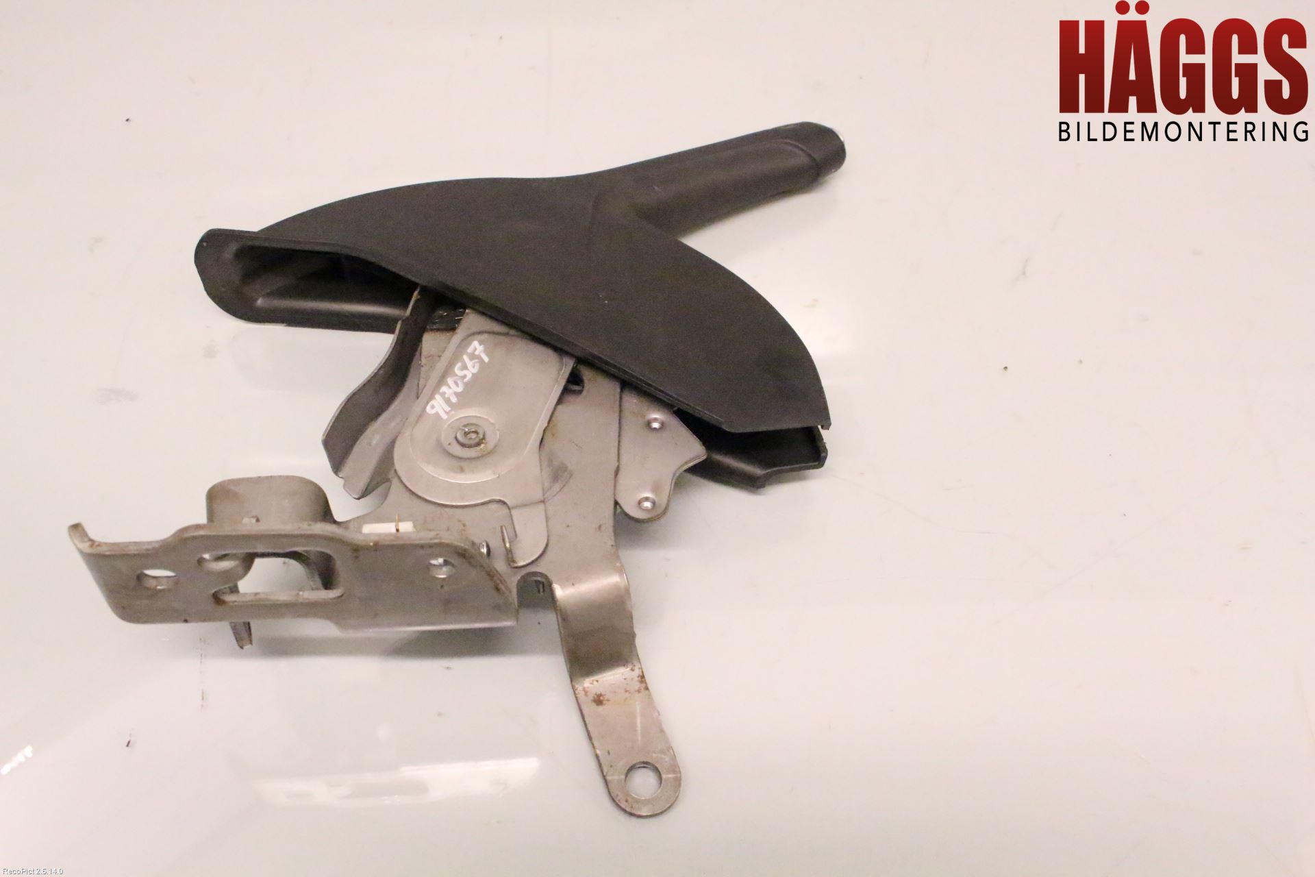 Ford TRANSIT/TOURNEO COURIER 13-23 Handbromsspak