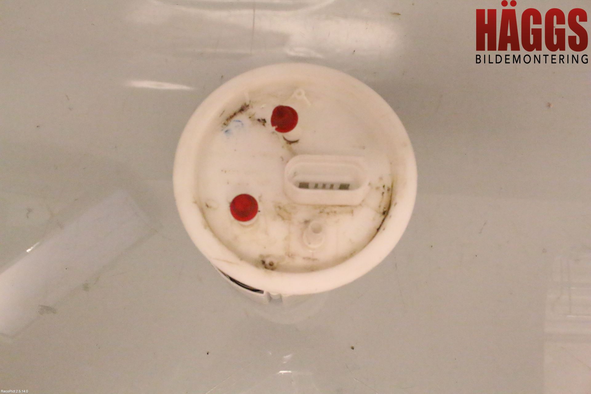 Volkswagen VW POLO 10-17 Bränslepump El