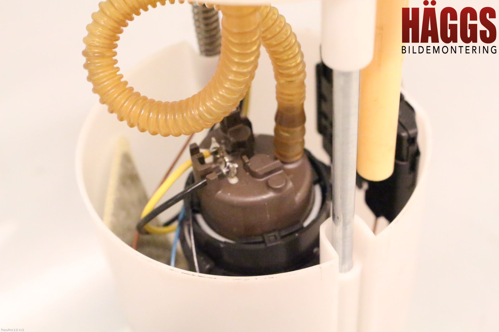 Volkswagen VW POLO 10-17 Bränslepump El