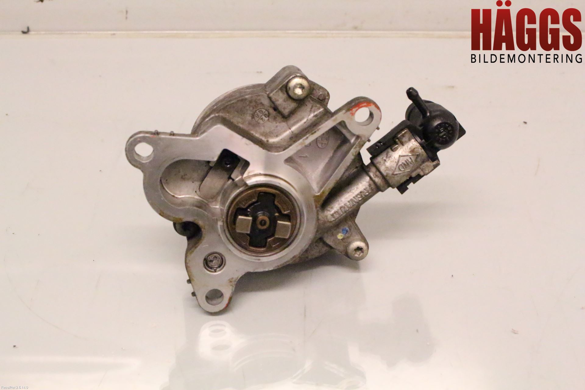 Opel VIVARO 01-14 Vakuumpump