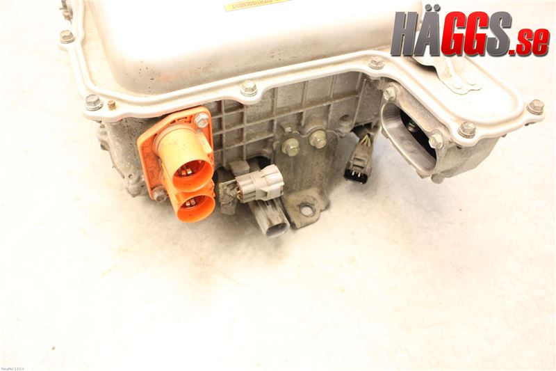 Toyota PRIUS NWH20 04-08 Hybridconverter