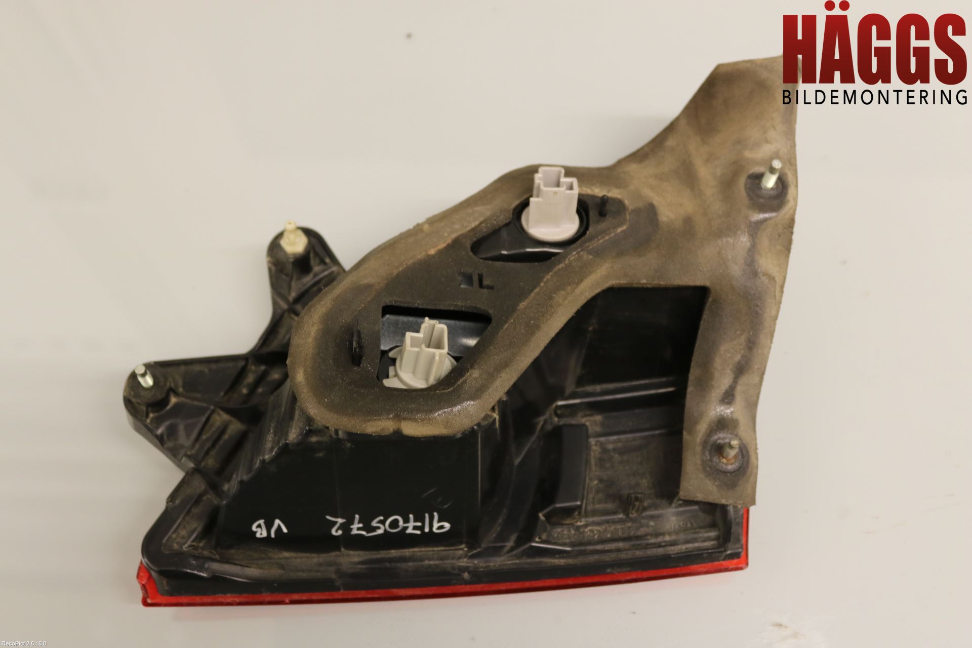 Subaru OUTBACK 10-15 Bakljus Lucka Vä