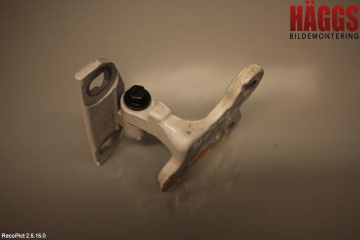 Volvo V60 11-13 Dörrgångjärn