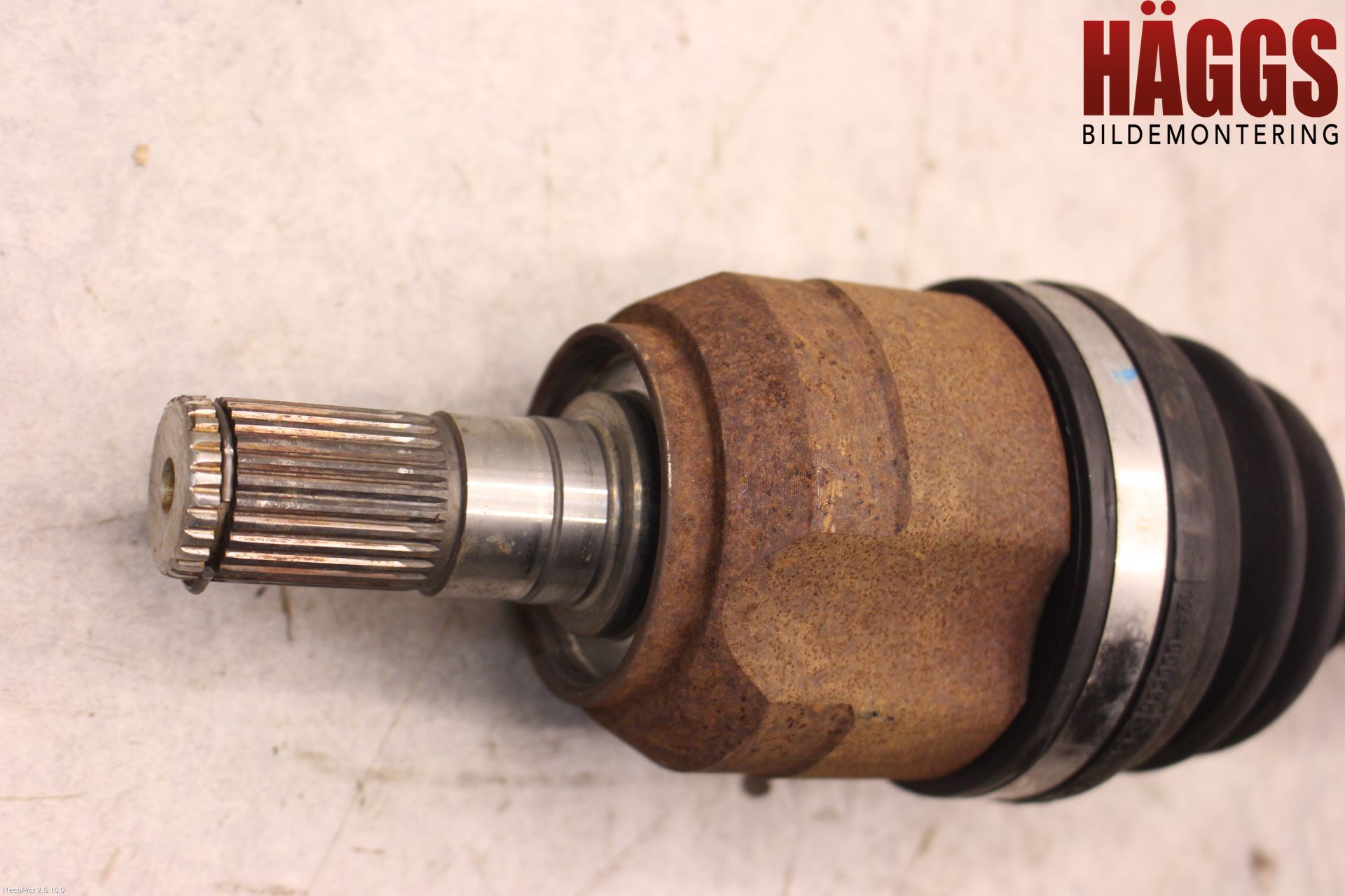 Hyundai ix35 Drivaxel Fram Vänster