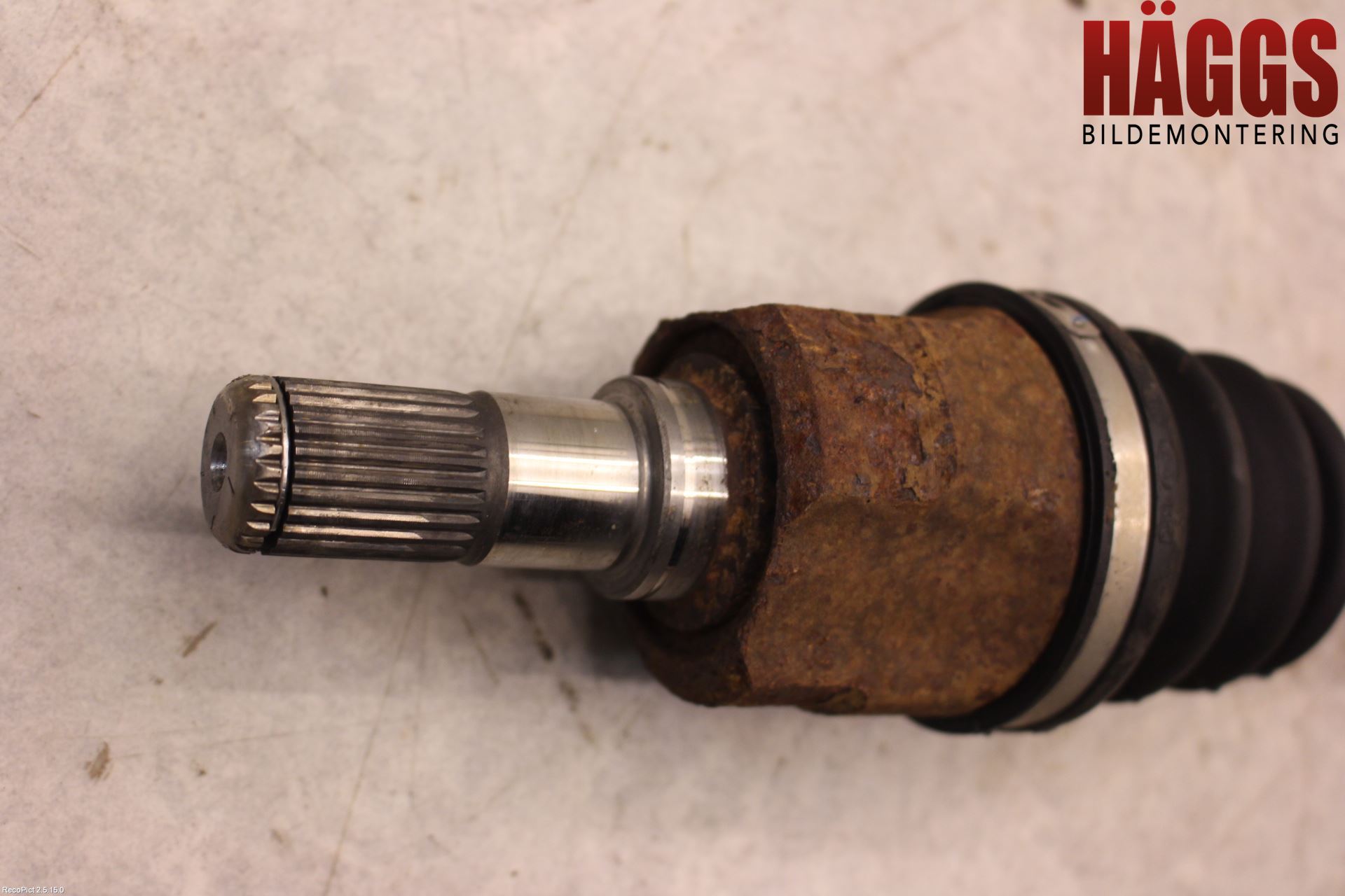 Hyundai ix35 Drivaxel Bak Vänster