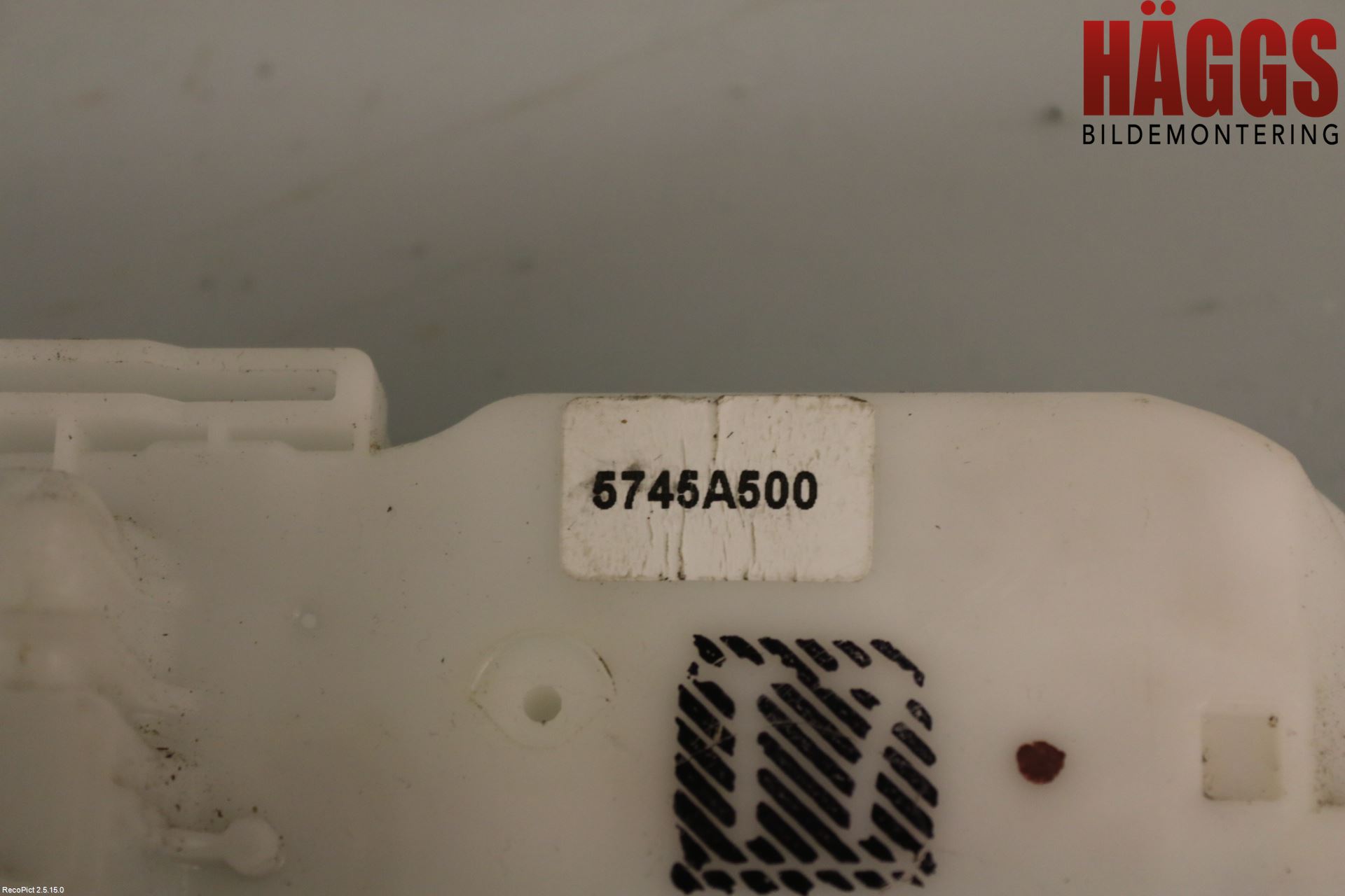 Mitsubishi L200 16-23 Låskista-Dörrlås