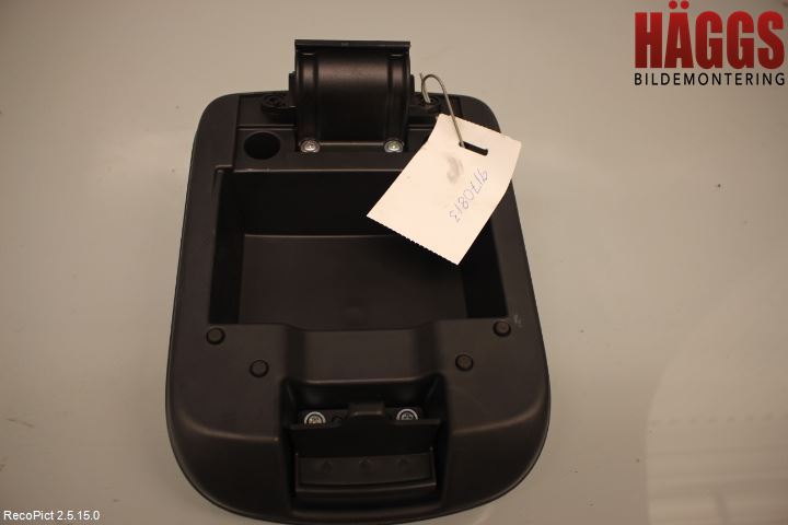Mitsubishi L200 16-23 Instrumentkonsoll Golv