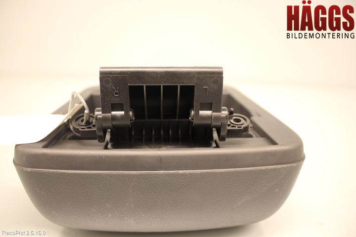 Mitsubishi L200 16-23 Instrumentkonsoll Golv