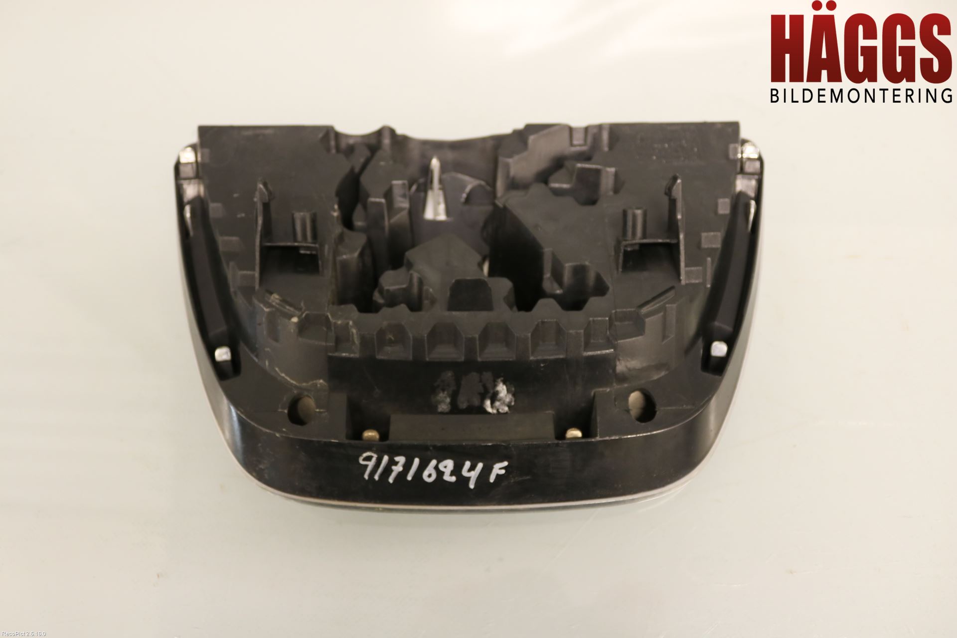 Peugeot PARTNER 08-15 Emblem