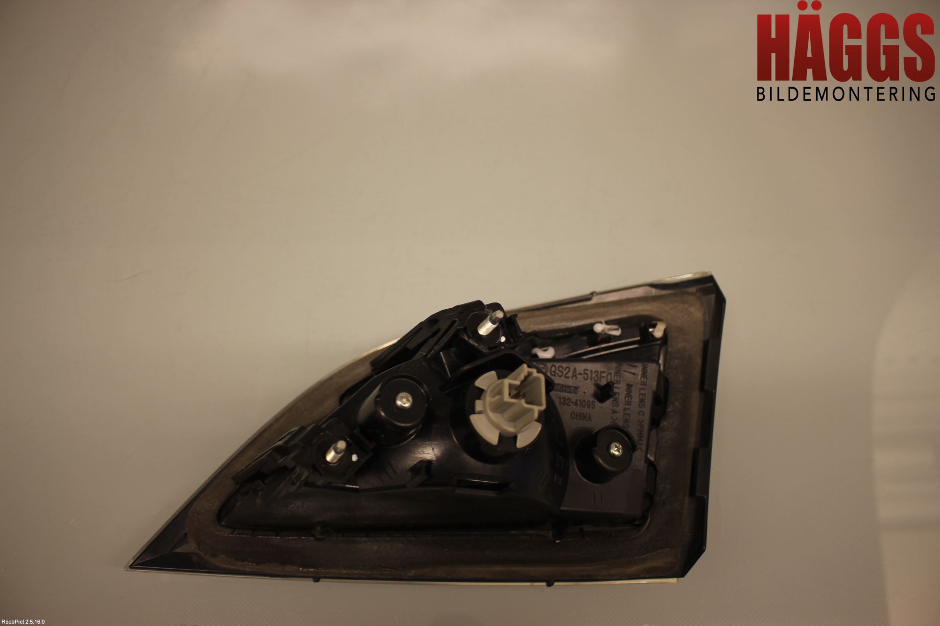 Kia VENGA 10-19 Bakljus Lucka Vä