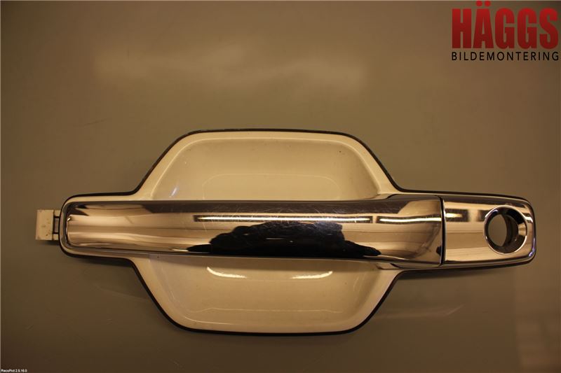 Mitsubishi PAJERO 06-15 Dörrhandtag Yttre Vä