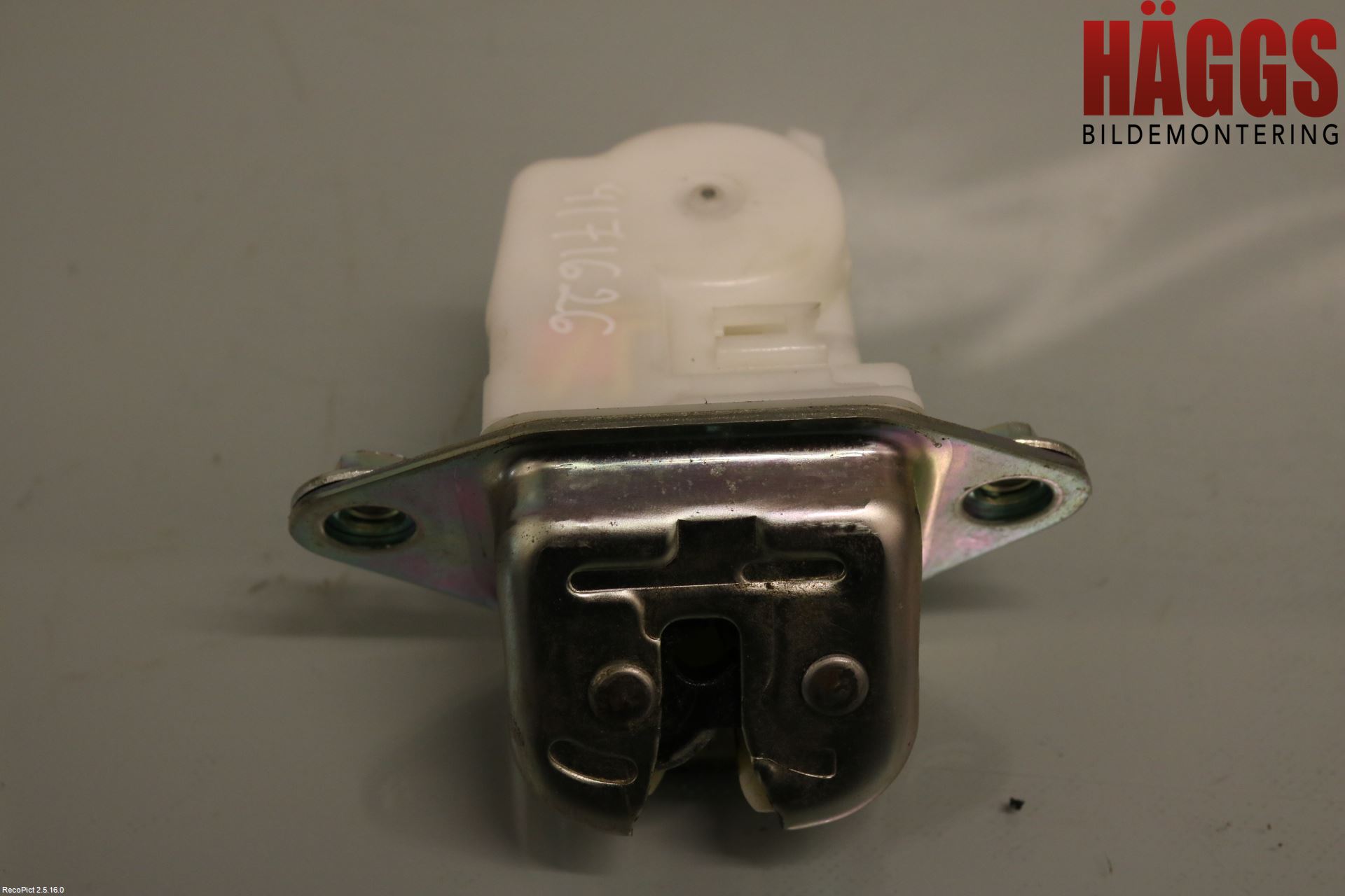 Subaru XV 12-17 Låskista Baklucka