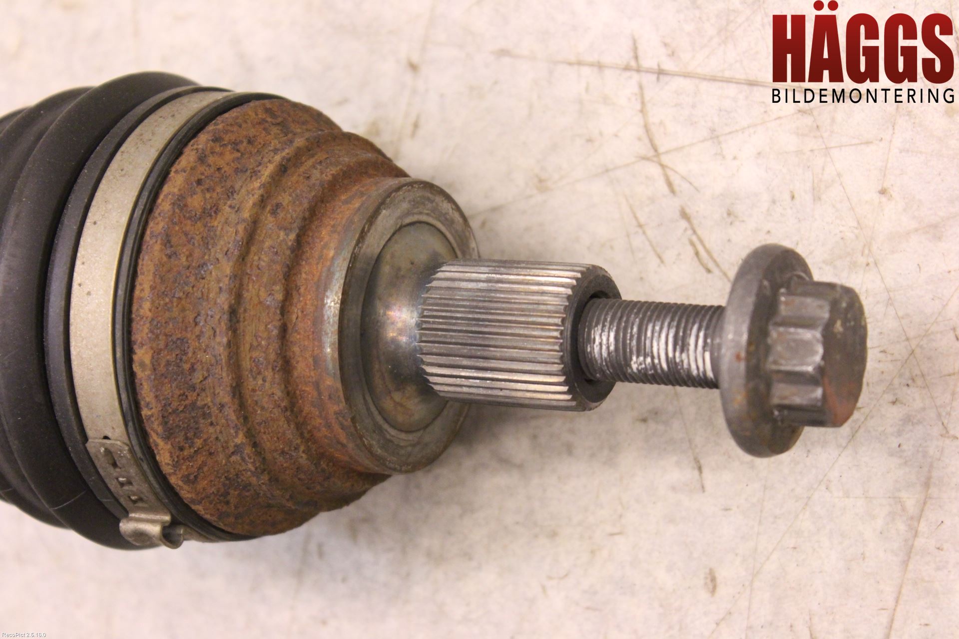 Skoda OCTAVIA (5E) 13-20 Drivaxel Fram Vänster