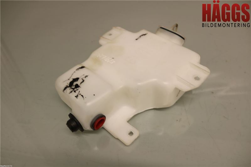 Mitsubishi PAJERO 06-15 Spolartank Baklucka