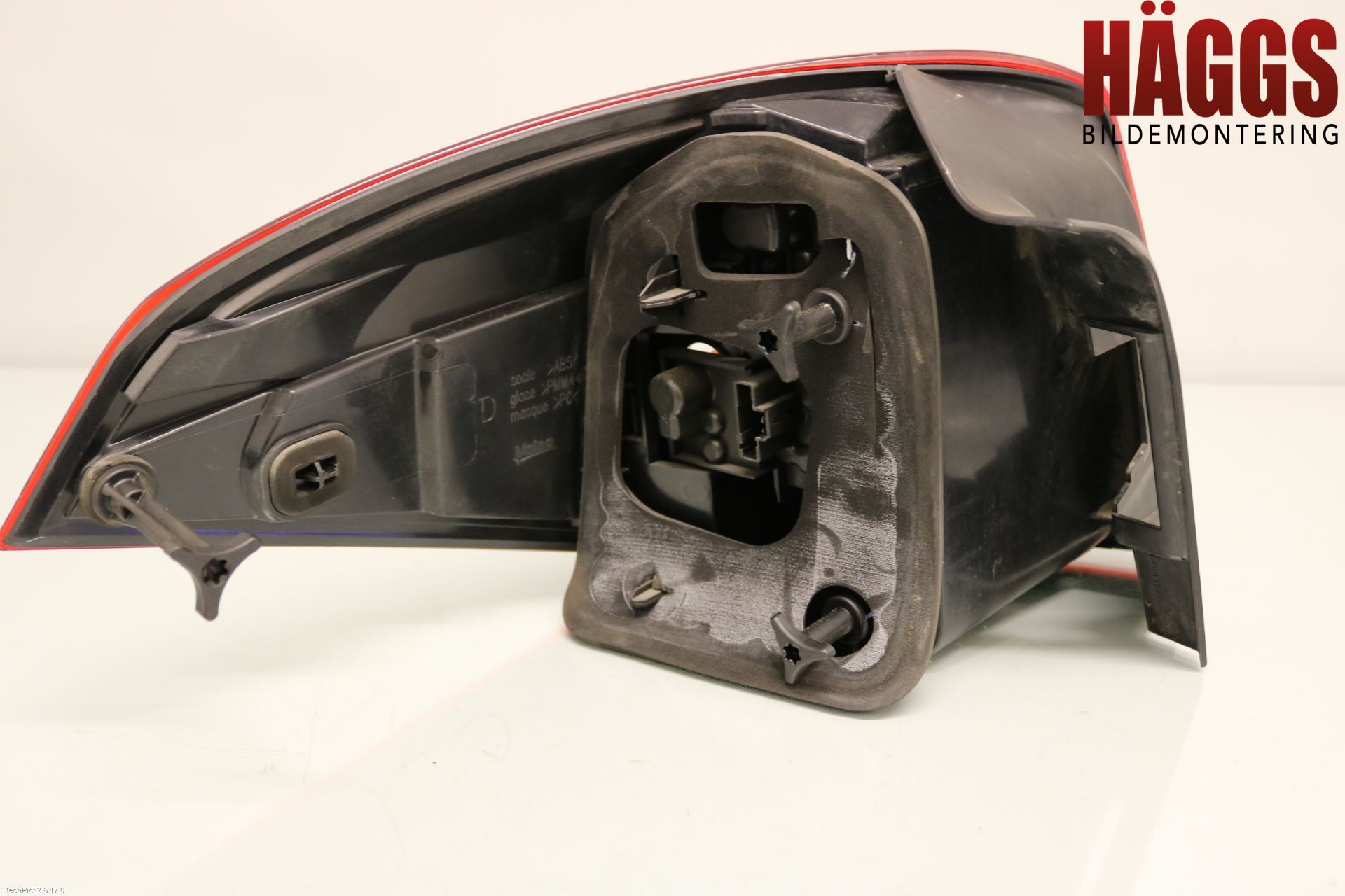 Renault LAGUNA III 11-15 Bakljus Höger