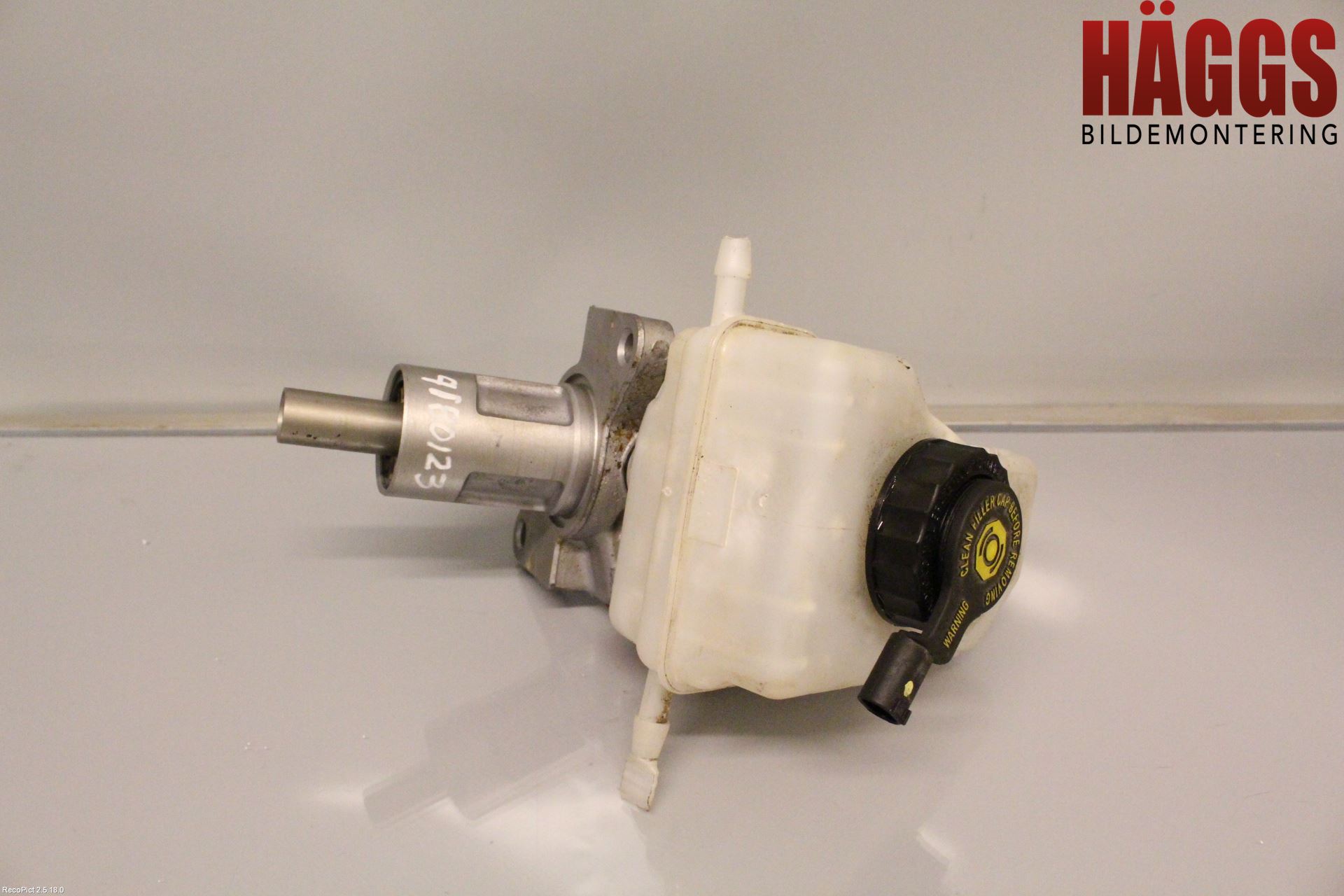 BMW 3 E90/91 SED/TOU 05-12 Broms Huvudcylinder