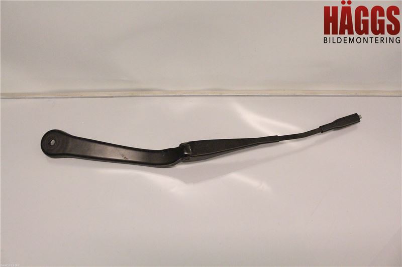 BMW 3 E90/91 SED/TOU 05-12 Torkararm Armar Vindruta