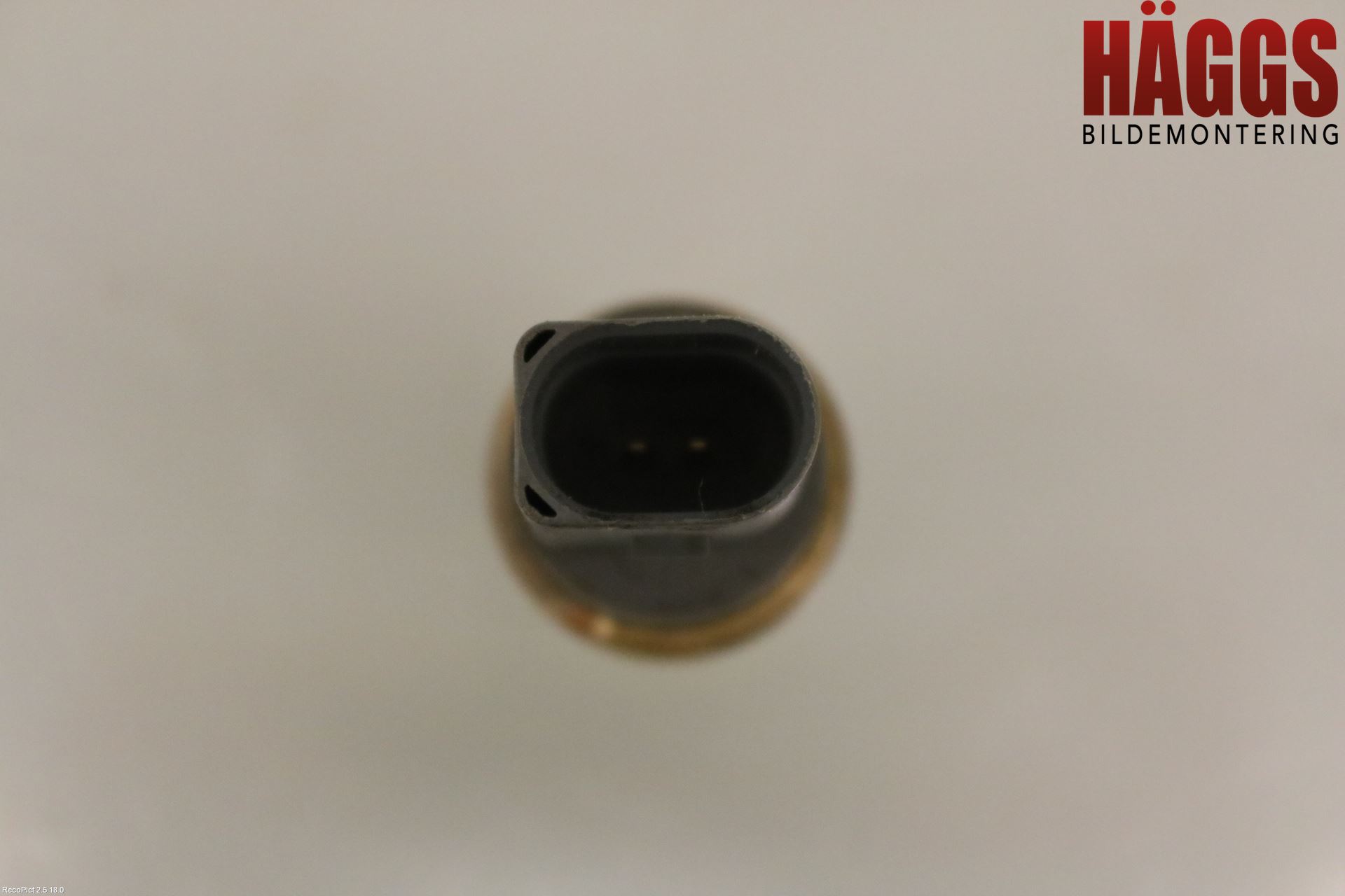 Volkswagen VW PASSAT 05-11 Givare Temp Vatten