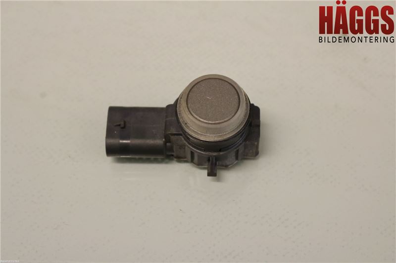 Fiat 500X 15- Parkeringshjälp Backsensor