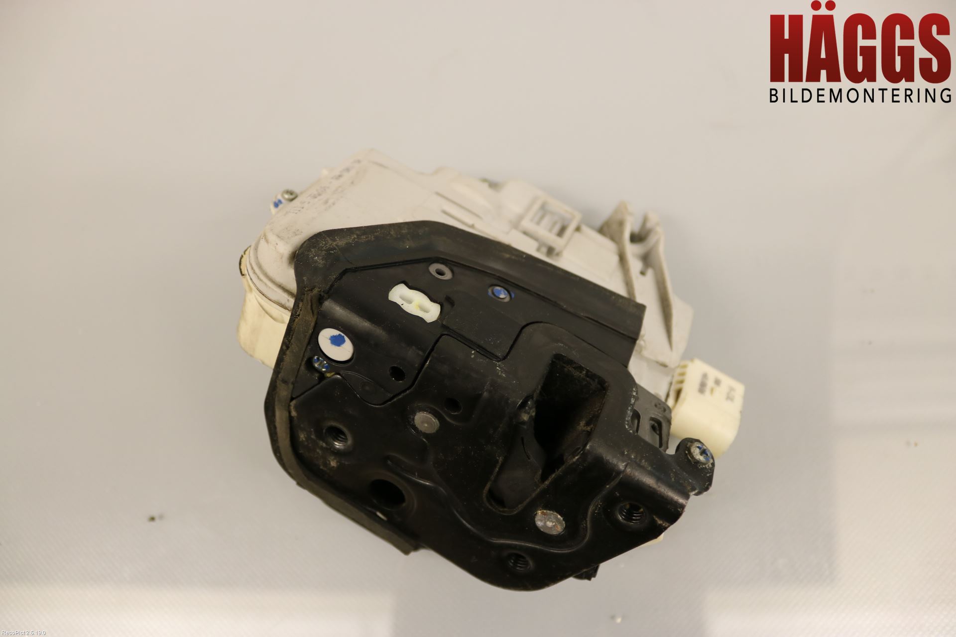 Audi A4/S4 05-07 Låskista-Dörrlås