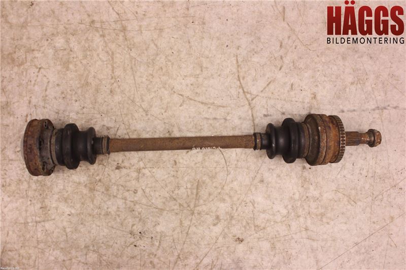 Mercedes-Benz MB E-KLASS (W210) 96-03 Drivaxel Bak Höger