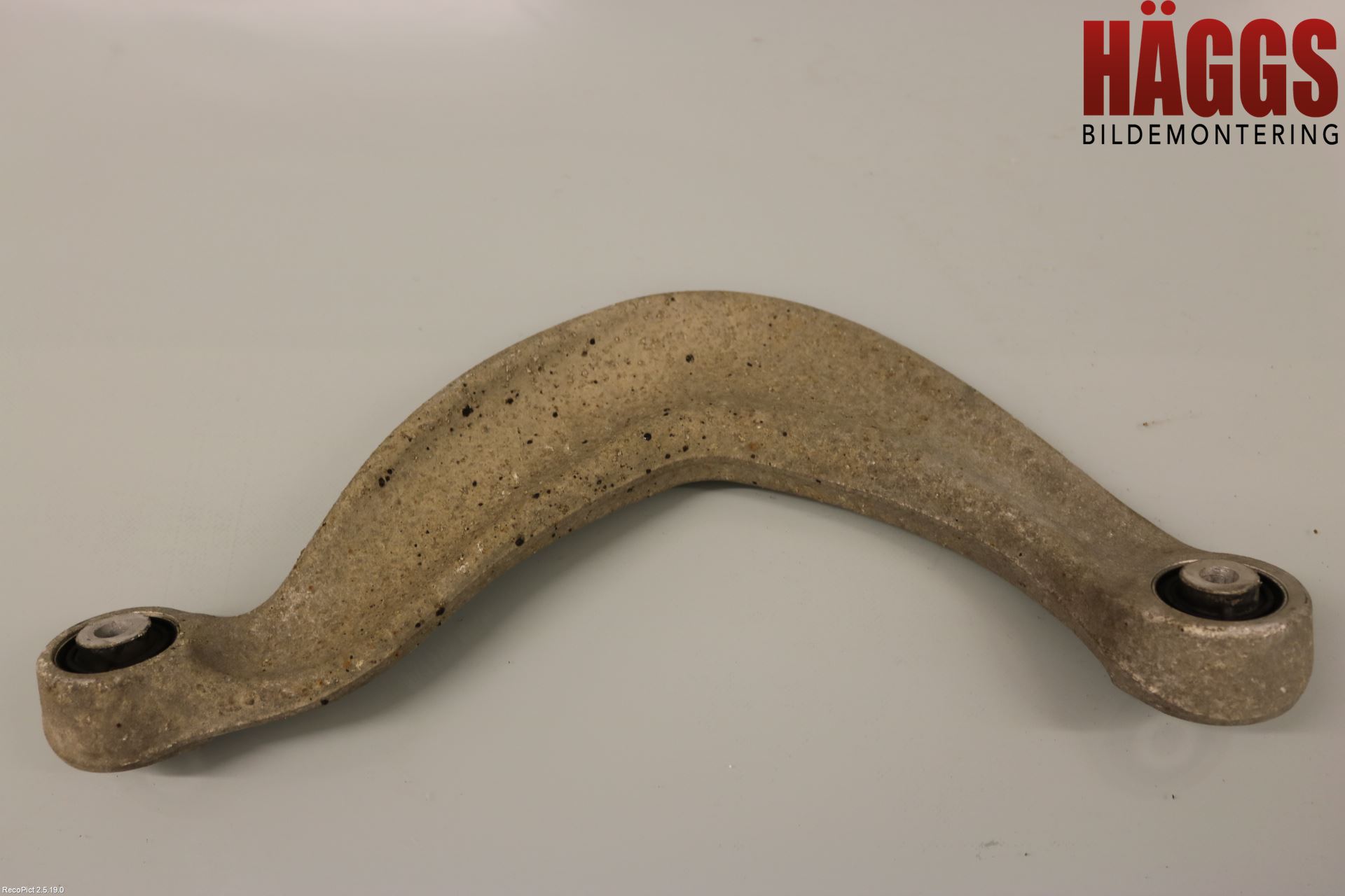 Audi A4 ALLROAD 09-16 Bärarm Bak Övre Höger