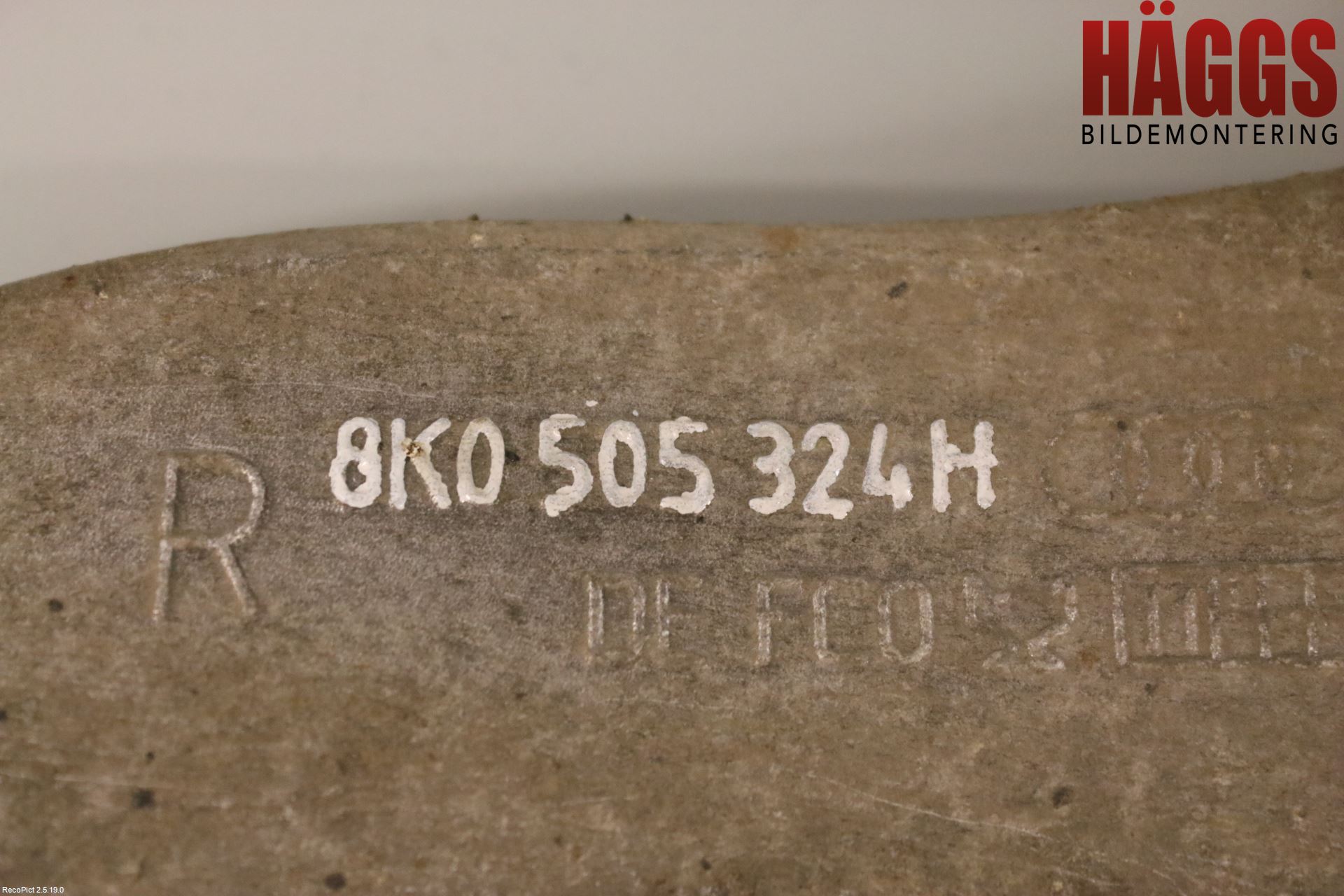 Audi A4 ALLROAD 09-16 Bärarm Bak Övre Höger