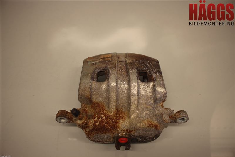 Nissan X-TRAIL     01-07 Bromsok Fram Vänster