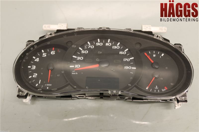 Nissan NV400 12-24 Instrument Komb