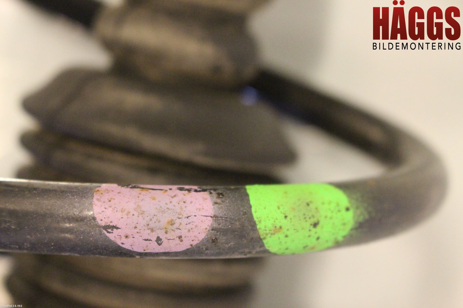 Dacia LOGAN PICK-UP Fjäderben Fram Höger