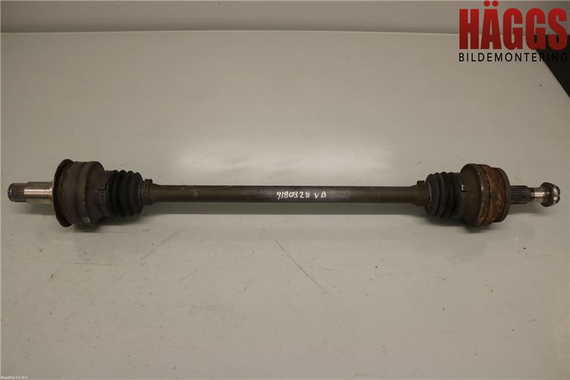 Mercedes-Benz MB E-KLASS (W212) 09-16 Drivaxel Bak Vänster